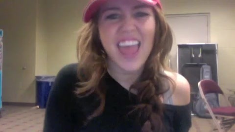 Good-bye Twitter 170 - 0 Screencaptures  By  Me  with  Miley  Cyrus  Or  Hannah  Montana  - Good-bye Twitter