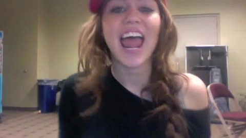Good-bye Twitter 176 - 0 Screencaptures  By  Me  with  Miley  Cyrus  Or  Hannah  Montana  - Good-bye Twitter