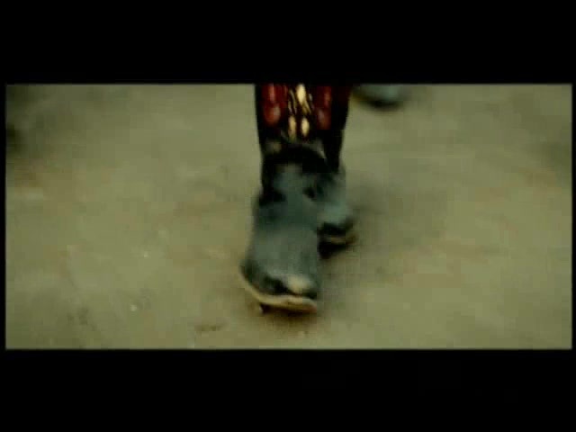 Miley Cyrus - Party in the USA 031