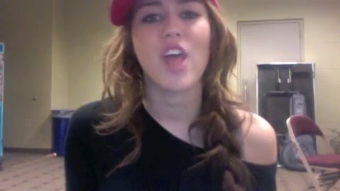 Good-bye Twitter 226 - 0 Screencaptures  By  Me  with  Miley  Cyrus  Or  Hannah  Montana  - Good-bye Twitter