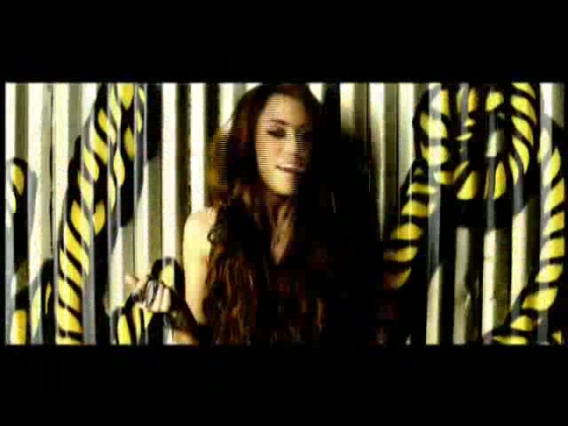 Miley Cyrus - Party in the USA 083
