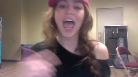 Good-bye Twitter 268 - 0 Screencaptures  By  Me  with  Miley  Cyrus  Or  Hannah  Montana  - Good-bye Twitter