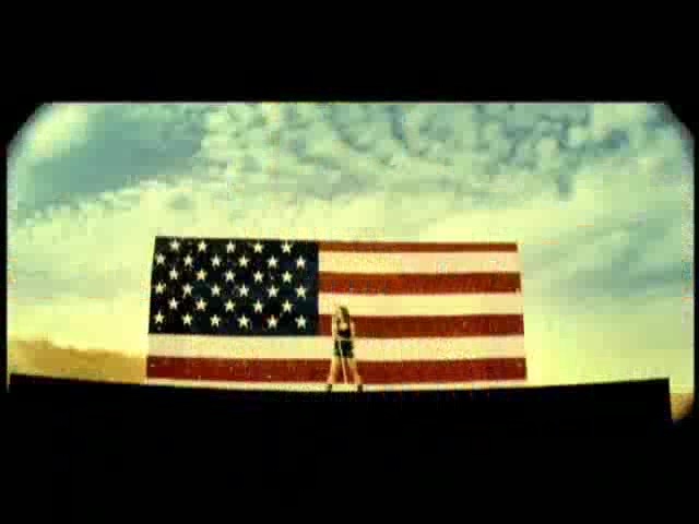 Miley Cyrus - Party in the USA 115