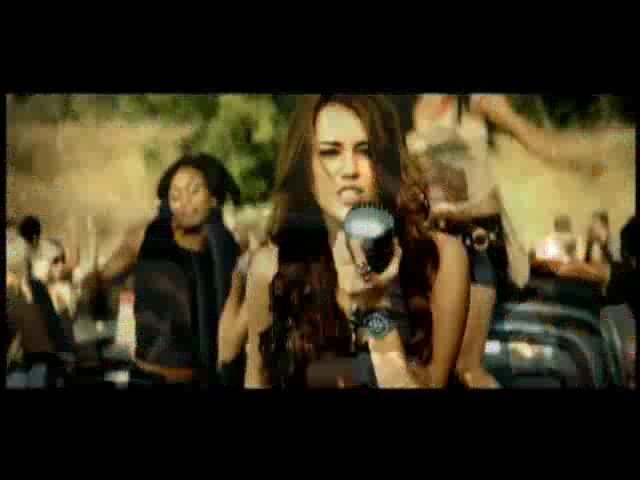 Miley Cyrus - Party in the USA 144