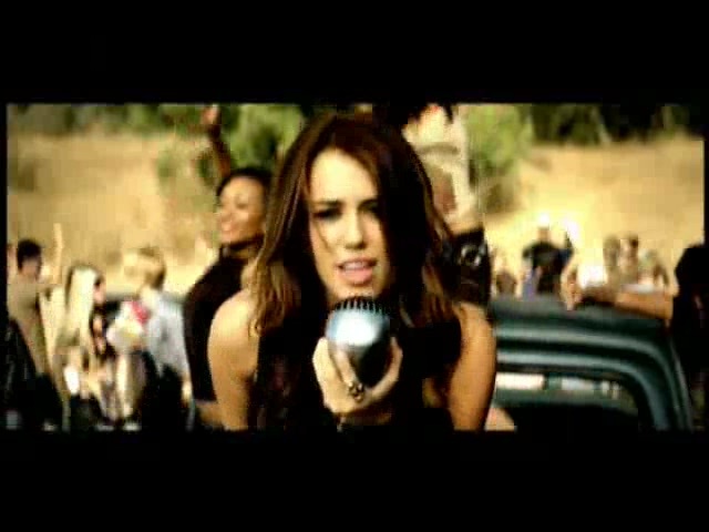 Miley Cyrus - Party in the USA 146