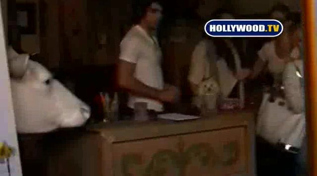 Miley Cyrus Sign Autographs For Fans At Market City. 096 - 0 Screencaptures  By  Me  - Miley Singinin Autographs  At  LAMarket