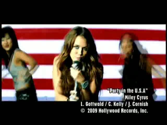 Miley Cyrus - Party in the USA 159