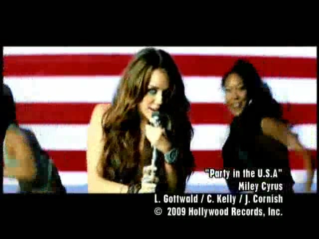 Miley Cyrus - Party in the USA 160