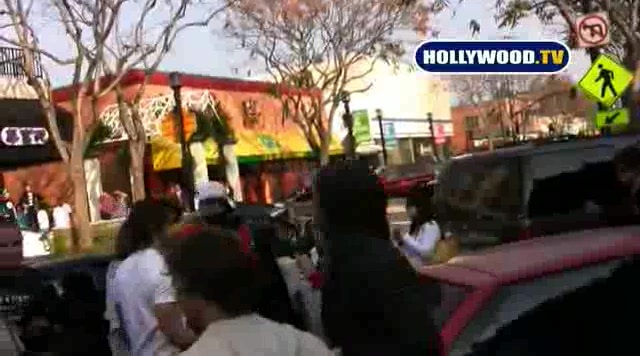 Miley Cyrus Sign Autographs For Fans At Market City. 179