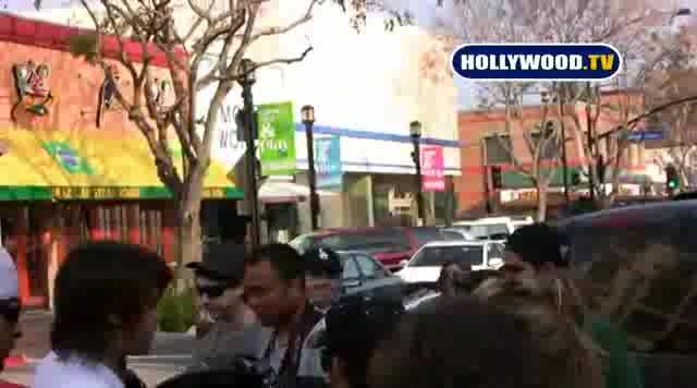 Miley Cyrus Sign Autographs For Fans At Market City. 192