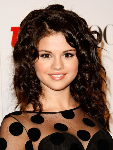 Selena Gomez - SELENA GOMEZ LA 6TH ANNUAL TEEN VOGUE PARTY