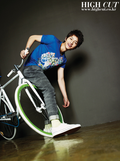 tumblr_l78dj5KmDx1qaf69jo1_500 - Song Joong Ki