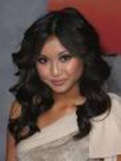 images (9) - Club Brenda Song