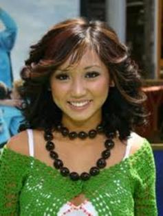 images (30) - Club Brenda Song