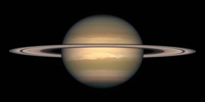 Saturn de pe Hubble - Planetele Sistemului Solar