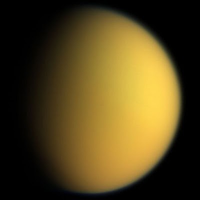 Titan - satelit Saturn - Planetele Sistemului Solar