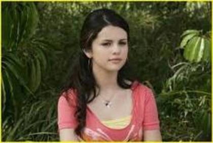 22 - fanclub selena gomez
