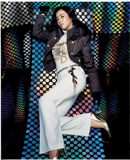 26649770_YVVNLMUZP - a---hye jin han---a
