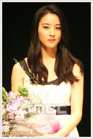 6489_114712523822_111779663822_2468425_7569385_n - a---hye jin han---a