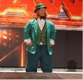 Smiling Hornswoggle - Hornswoggle
