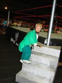 Mini Irishman - Hornswoggle