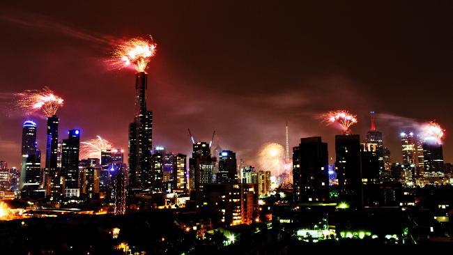 melbourne-nye-fireworks - Ajun de anul nou 2010 -2011