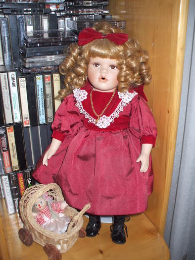 Josephine - Papusi din portelan