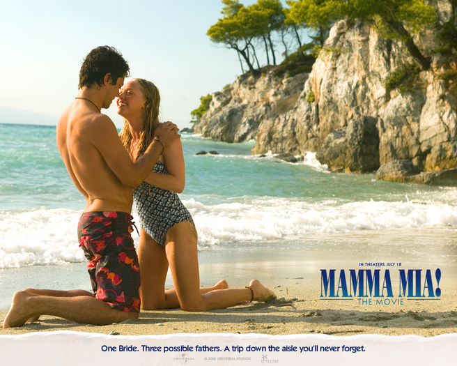 Amanda_Seyfried_in_Mamma_Mia_Wallpaper_4_1280