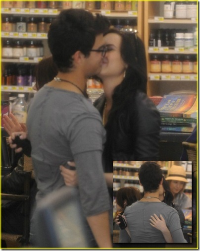 demi lovto si joe jonas