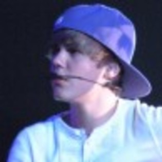 justin-bieber-norfolk-10-97x97