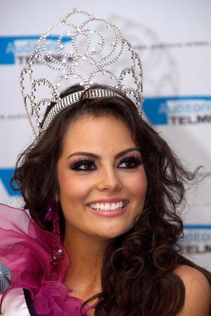 Ximena - Ximena Navarrete-Miss Universe 2010