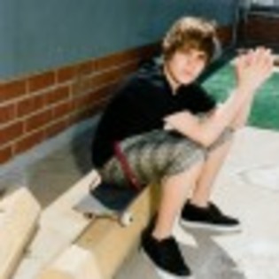 justin-bieber-poze-1-97x97 - Justin Bieberer-Album Foto