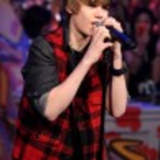 justin-bieber-poze-21-97x97 - Justin Bieberer-Album Foto