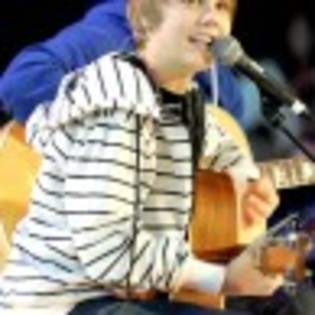 justin-bieber-poze-24-97x97