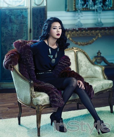 74021_161448620555413_105802606120015_353306_7892074_n - a---lee yo won---a