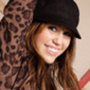 miley-cyrus-564127l-thumbnail_gallery