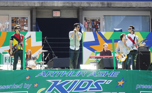 Joe+Jonas+2010+Arthur+Ashe+Kids+Day+8dhaZx9ffvIl - 2010 Arthur Ashe Kids Day