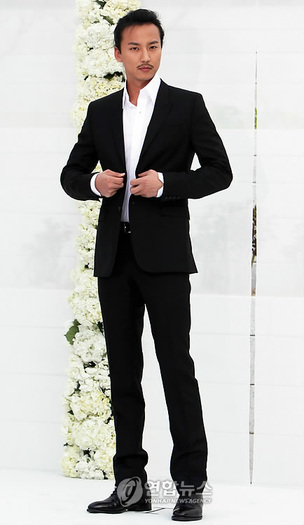 PYH2010050207860099000_P2