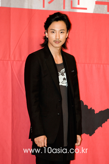 20100519165704_003007