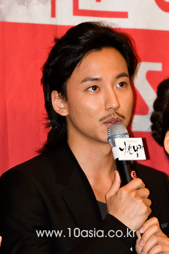 20100519165704_003002