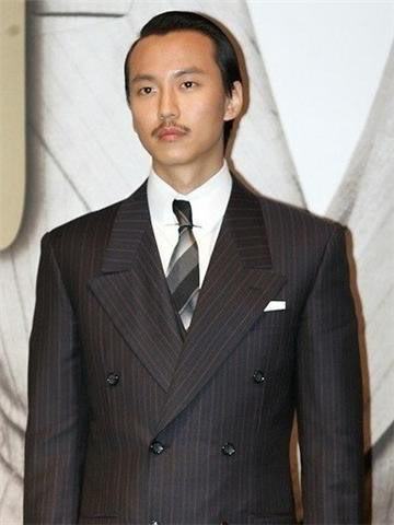 26427_102957446414709_1000010136308