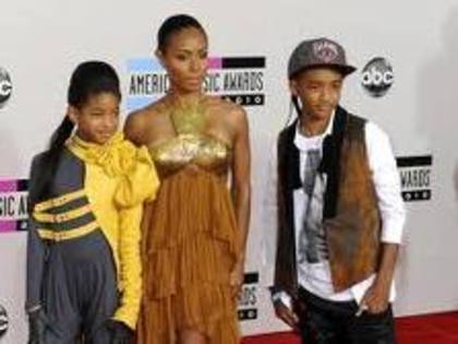 ad - FaMiLiA SmItH La AmErIcAn MuSiC AwArDs