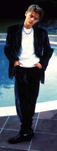 Leo (38) - Leonardo DiCaprio
