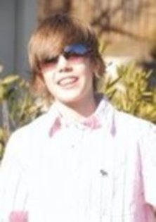 17787957_ZWCNPABIH - poze noi cu justin BIEBER