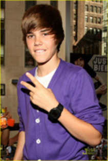 11800462_FEVSWRSMK - poze noi cu justin BIEBER