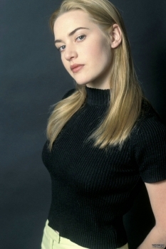 Kate (33)