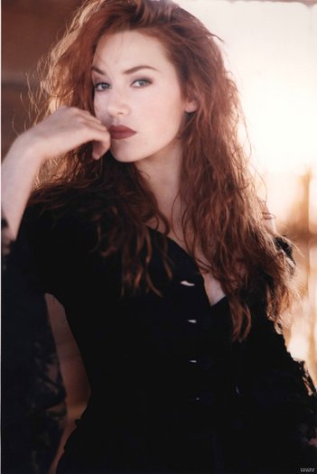 Kate (52)