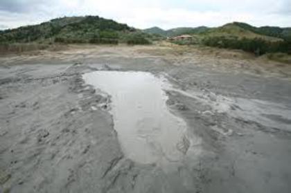 vulcaninoroiosi-buzau - Mud volcanoes