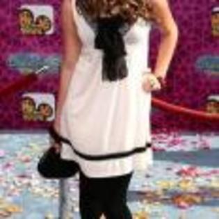 Debby_Ryan_1265524459_4