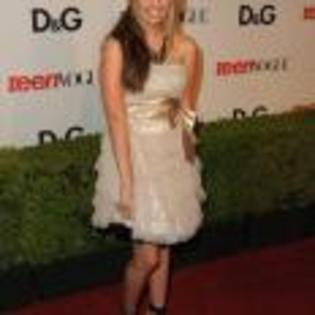 Debby_Ryan_1265525178_4